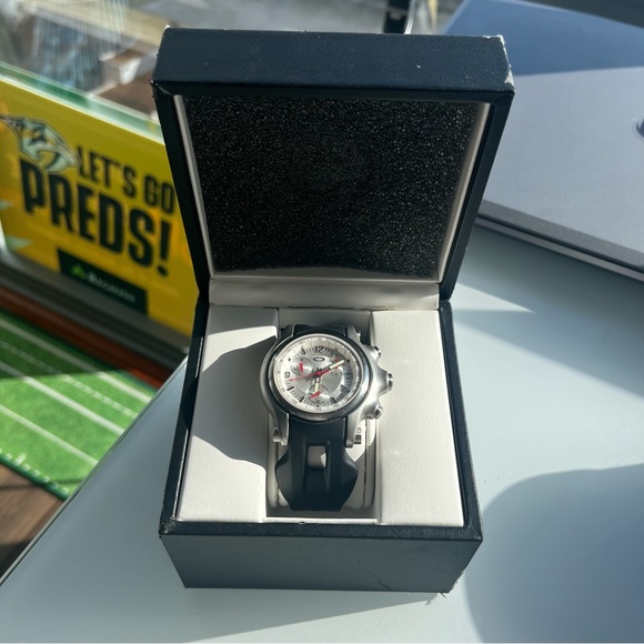 Oakley Other - Oakley Holeshot 6-Hand Honed White Dial Watch with Case